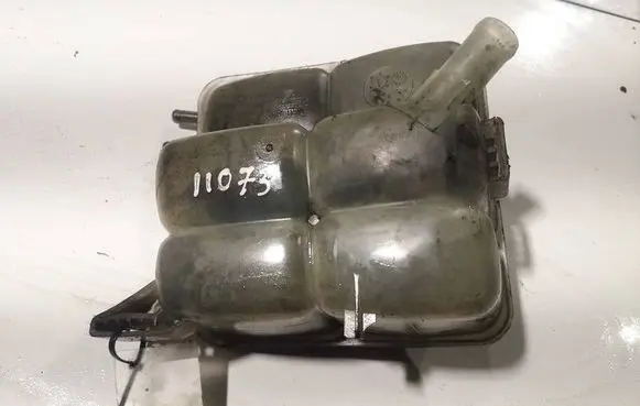 Mazda 3 I Coolant expansion tank/reservoir 3M5H8218