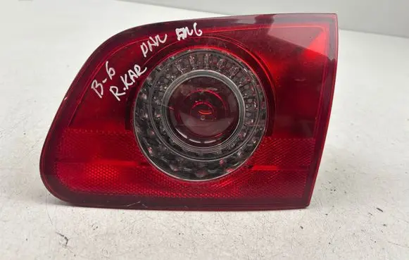 Volkswagen PASSAT B6 Tailgate rear/tail lights 3C9945094A