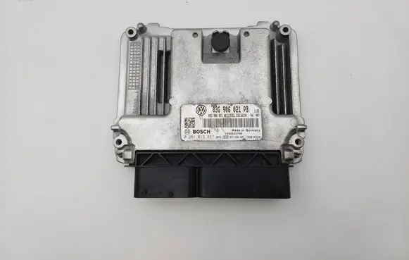Volkswagen PASSAT B6 Engine control unit/module 03G906021PB