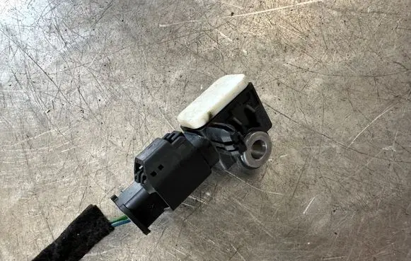Peugeot 3008 I Airbag deployment crash/impact sensor 9663904980