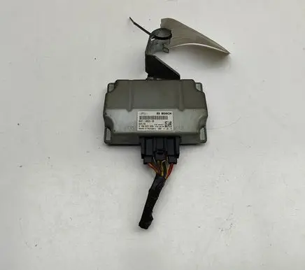 Ford Focus Voltage converter/converter module BV6T14B526BC 0199DC1026