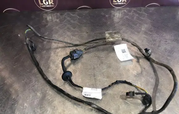 Volvo V70 Parking sensor (PDC) wiring loom 30724976