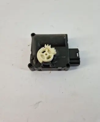 Audi A6 S6 C6 4F Air flap motor/actuator 4F0820511A