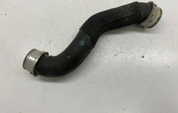 Mercedes-Benz E W212 Engine coolant pipe/hose A2125018282