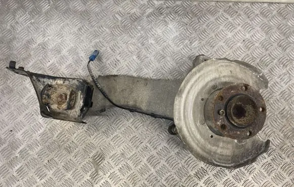 Mini Cooper Countryman R60 Rear wheel hub 9805658
