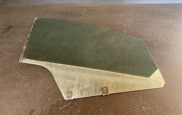 Peugeot 5008 Front door window glass four-door DOT39AS2M34 E000189 43R000929