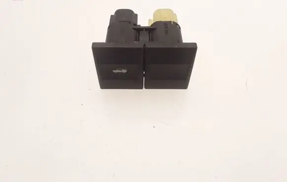 Ford Mondeo Mk III Tailgate opening switch 1S7T19B514AA