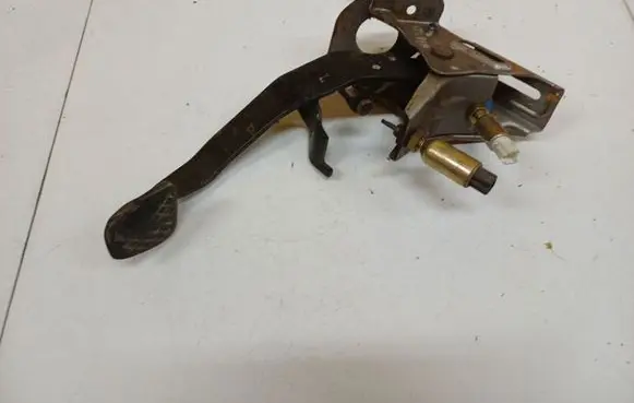 Honda Accord Clutch pedal