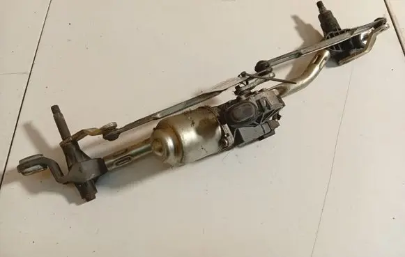 Renault Fluence Front wiper linkage and motor 288000007R 64300344