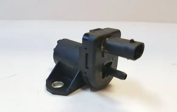 Citroen C3 Aircross Vacuum valve 9812031180