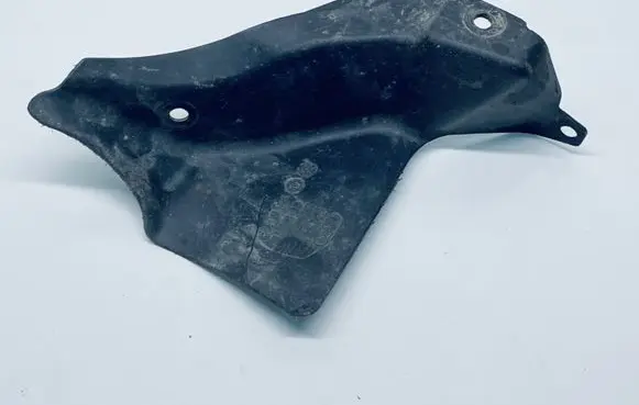 Audi A8 S8 D3 4E Other under body part 4E0863188