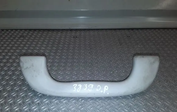 Mazda 6 Front interior roof grab handle D350AH201