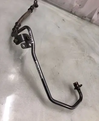 Mercedes-Benz CLA C117 X117 W117 Turbo turbocharger oiling pipe/hose A1330900377