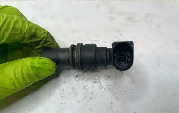 BMW 3 E46 Crankshaft position sensor 2247926