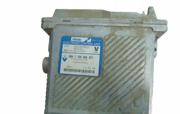 Volvo S40, V40 Engine control unit/module 7700103515A