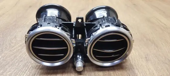 Mercedes-Benz E W213 Dash center air vent grill A2138307700
