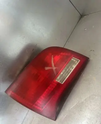 Audi A6 S6 C6 4F Tailgate rear/tail lights