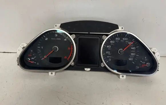 Speedometer (instrument cluster)
