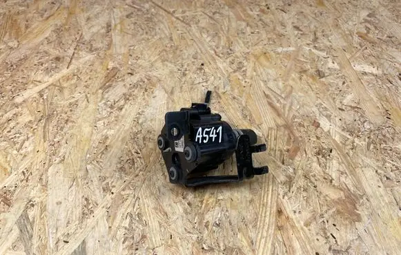 Ford Fiesta Water pump GN118K577AA