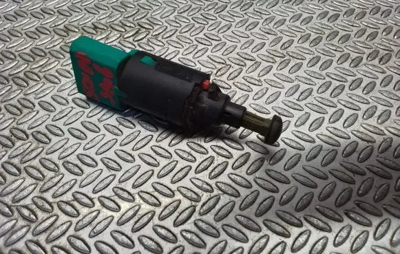 Citroen Berlingo Brake pedal sensor switch 9650688480