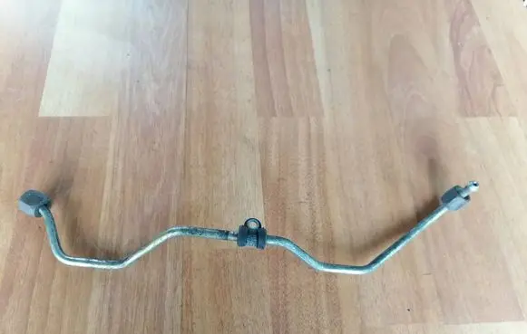 BMW 7 E65 E66 Fuel injector supply line/pipe 13537804241 7804241