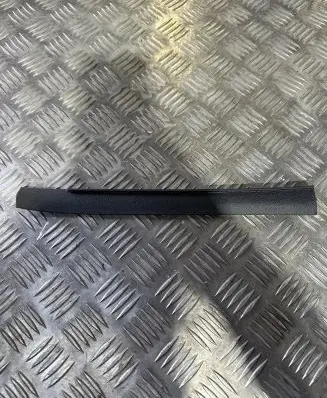 Volkswagen Polo VI Other interior part 2G0868225
