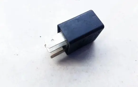 Opel Zafira A Other relay 24432680