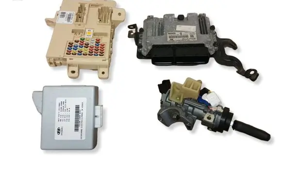 Hyundai i30 Engine ECU kit and lock set 391132A930 0281019084 91950A6041