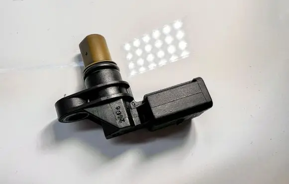 Audi A6 S6 C6 4F Camshaft position sensor 06E905163