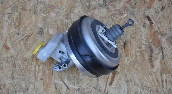 Dodge Durango Brake booster P04581956AE KLEP0086