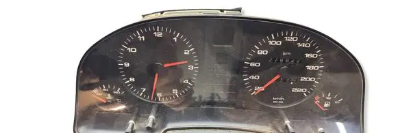 Audi 80 90 S2 B4 Speedometer (instrument cluster) 8A0919033E 88311202