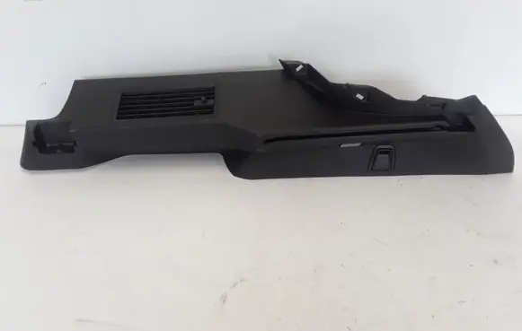 Volvo XC90 Tailgate/trunk side cover trim 39825199