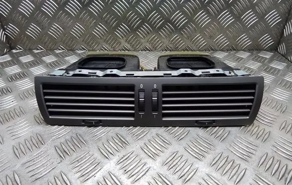 BMW 7 E65 E66 Dash center air vent grill 642282235990 82235990 69112049