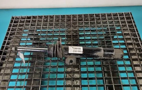 BMW 1 F20 F21 Front shock absorber/damper 6791541 IMPRK1466698