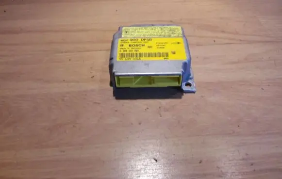 Mitsubishi Carisma Airbag control unit/module 0285001290