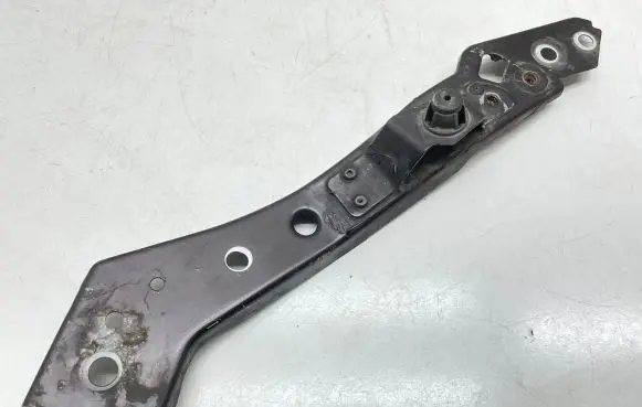 Renault Megane III Side radiator support slam panel 6251206E