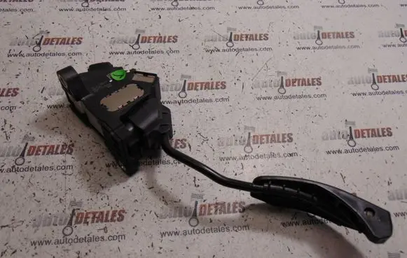 Toyota Auris 150 Accelerator throttle pedal 7811002070