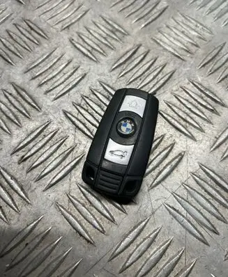 BMW X5 E70 Ignition key/card 6986585