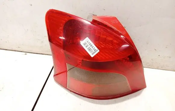 Toyota Yaris Rear/tail lights