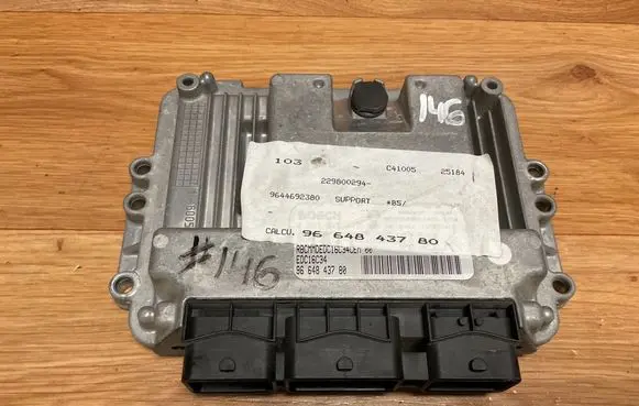 Citroen C4 I Engine control unit/module ECU 9664843780 9644692380 229800294