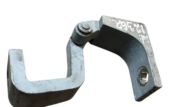 Volkswagen Transporter - Caravelle T5 Front door upper hinge 7H0831402B