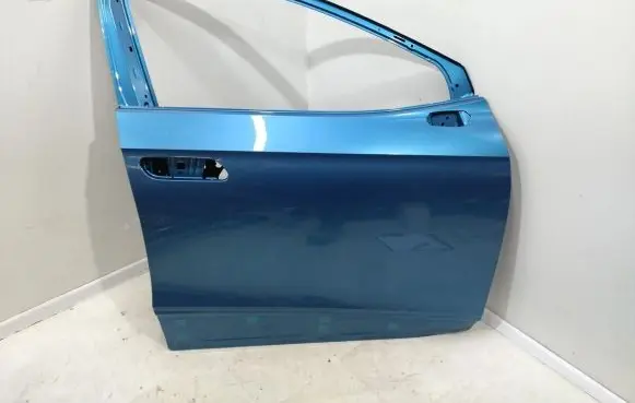 Volkswagen ID.4 Front door 11A831312 DRZ021