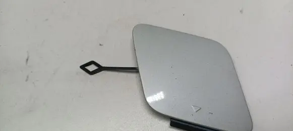 BMW 2 F46 Front tow hook cap/cover 7460137