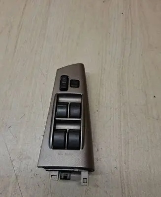 Toyota Corolla E120 E130 Electric window control switch 54355667B