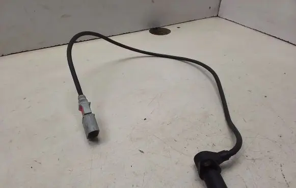 Audi A4 S4 B6 8E 8H Crankshaft speed sensor 79059