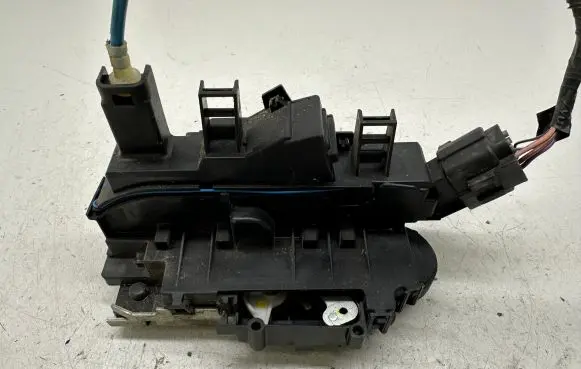 Fiat Croma Front door lock 51708428