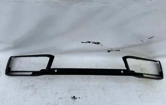 Porsche 992 Front bumper lower grill 992807579A 992807579