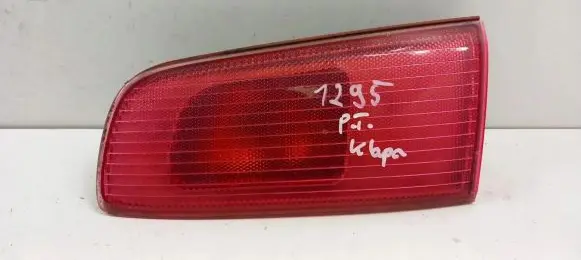 Mazda 2 Tailgate rear/tail lights