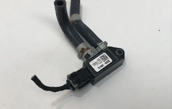 Hyundai i20 (BC3 BI3) Turbo air boost pressure sensor 393602M415