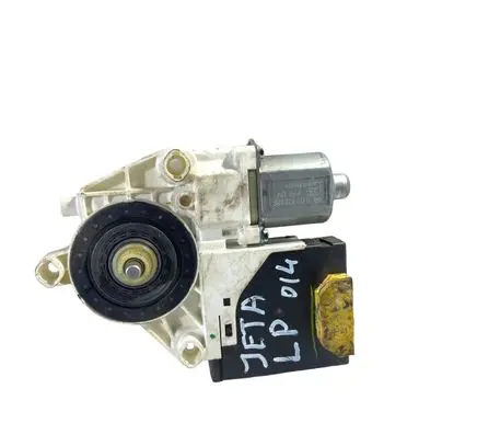 Volkswagen Jetta VI Front door window regulator motor 3C0959793B 0130822229